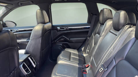 2016 Porsche Cayenne
