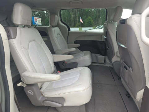 2020 Chrysler Pacifica Touring L Plus