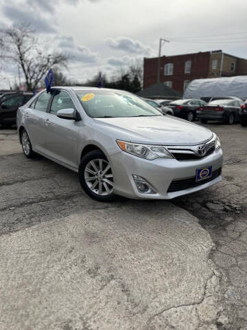 2012 Toyota Camry for sale at AutoBank in Chicago IL