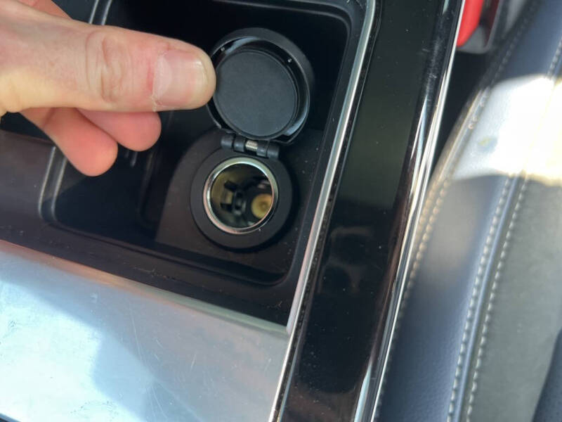 2021 Land Rover Range Rover Velar P250 R-Dynamic S