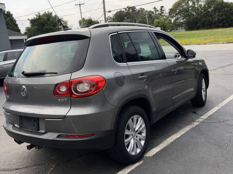 2009 Volkswagen Tiguan SE