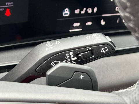 2025 Audi SQ6 e-tron quattro Prestige