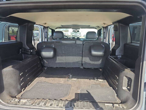 2005 HUMMER H2