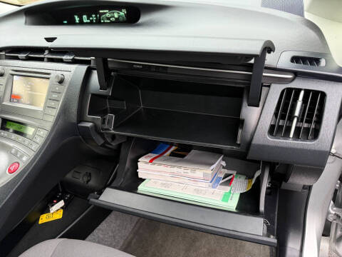 2012 Toyota Prius Two