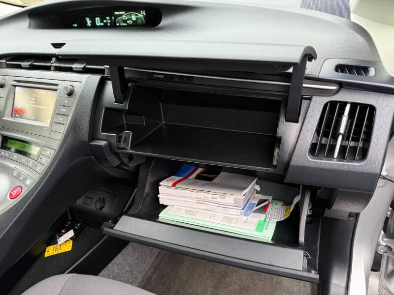 2012 Toyota Prius Two