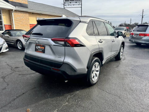 2020 Toyota RAV4 LE
