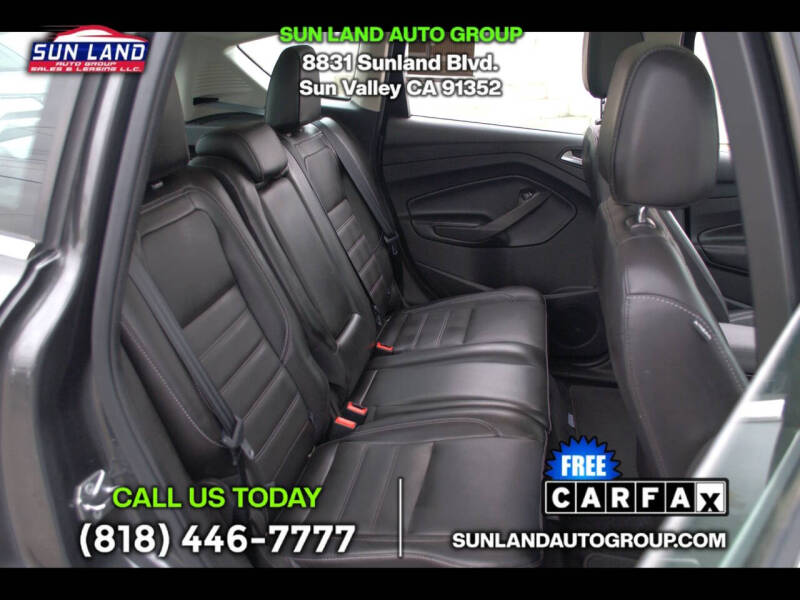 2017 Ford C-MAX Energi Titanium