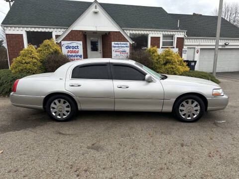 2003 Lincoln Town Car Cartier