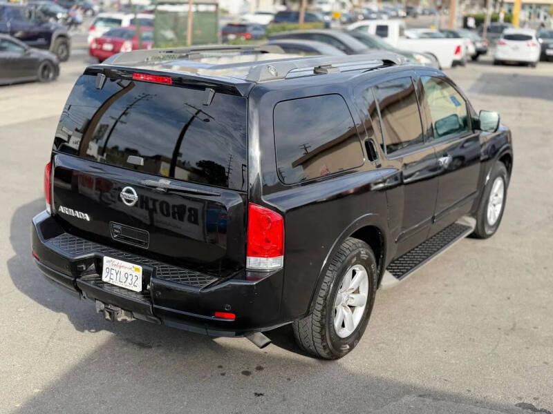 2012 Nissan Armada