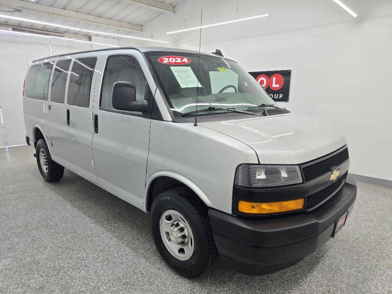 2024 Chevrolet Express 2500