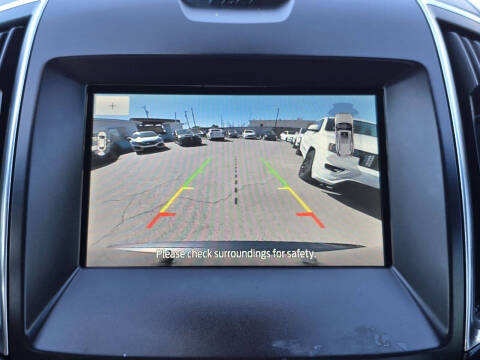 2020 Ford Edge Titanium