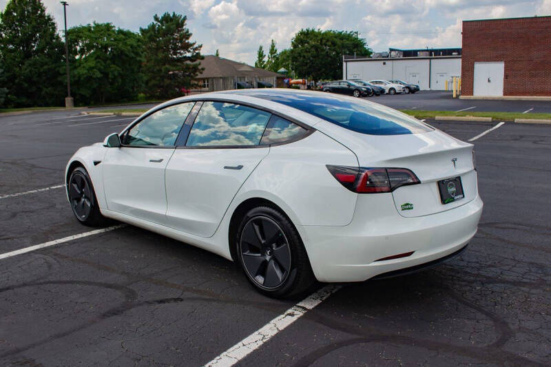 2021 Tesla Model 3 Standard Range Plus