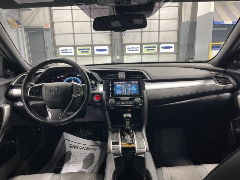 2017 Honda Civic Touring