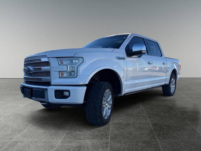 2015 Ford F-150 XLT's photo