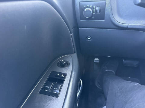 2013 Dodge Challenger SXT