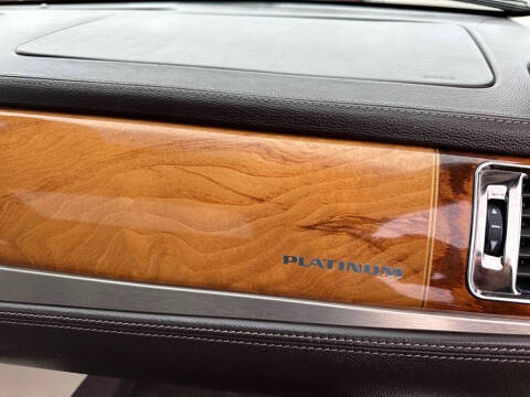 2014 Cadillac Escalade Platinum