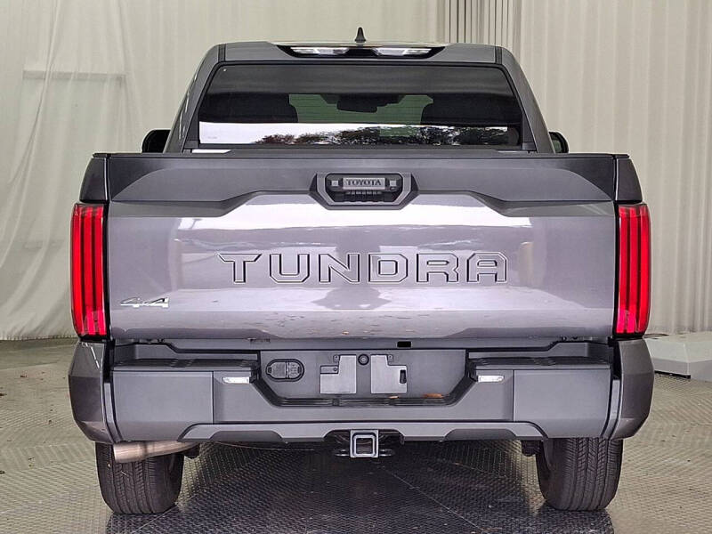 2024 Toyota Tundra SR5