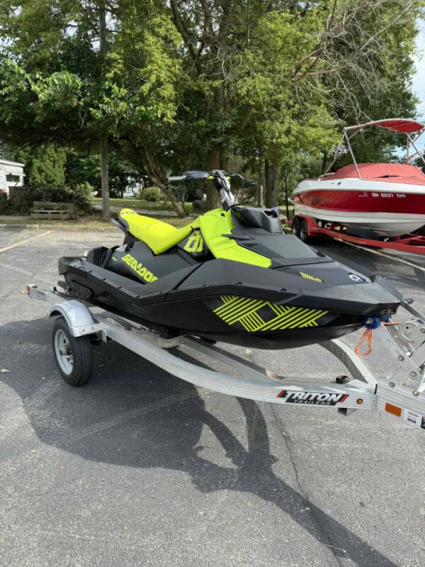 2023 Sea-Doo SPARK 3UP TRIXX