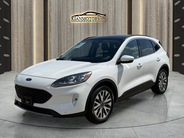 2020 Ford Escape Hybrid Titanium