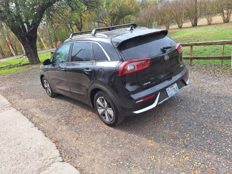 2017 Kia Niro FE