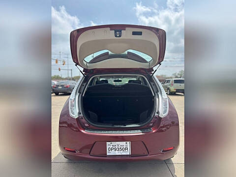 2016 Nissan LEAF SV