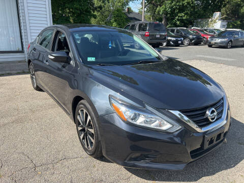 2018 Nissan Altima for sale at Chris Auto Sales in Springfield MA