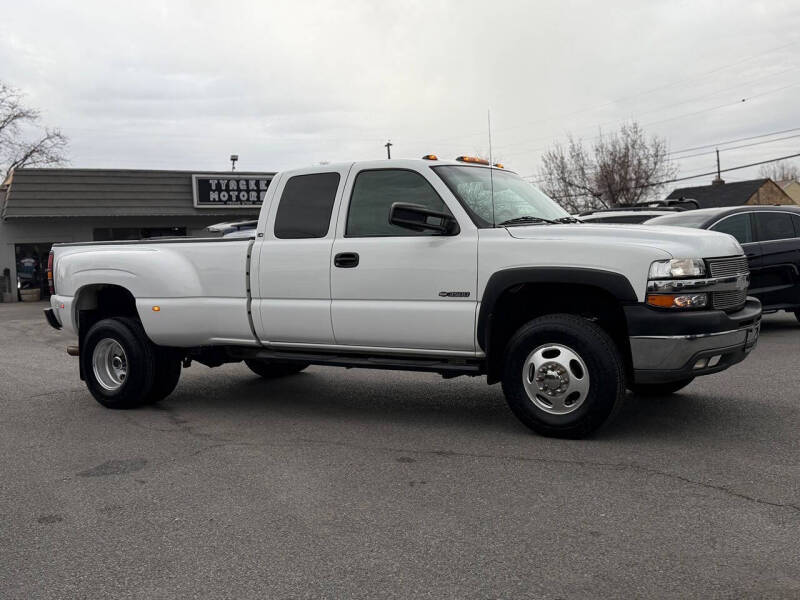 2002 Chevrolet Silverado 3500 LS