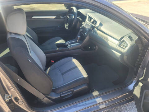 2017 Honda Civic LX-P