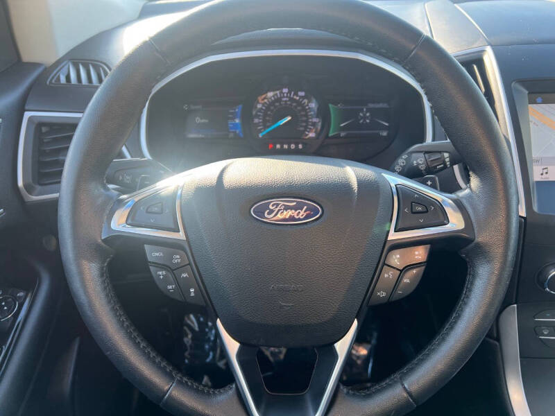 2019 Ford Edge SEL