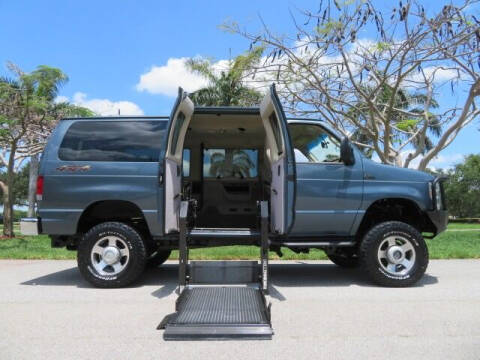 2013 Ford E-Series E-150 XLT