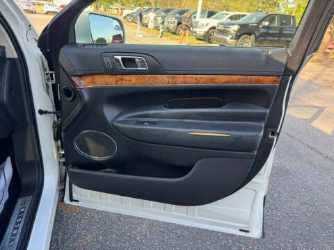 2013 Lincoln MKT
