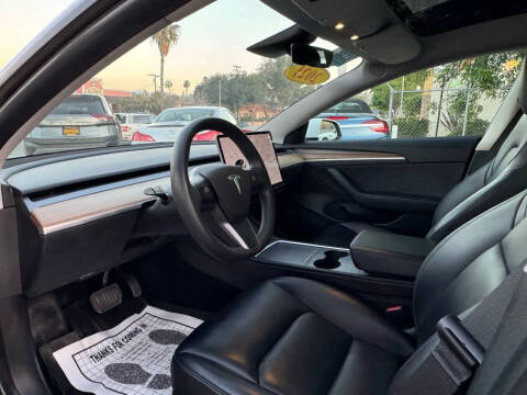 2021 Tesla Model 3 Standard Range Plus