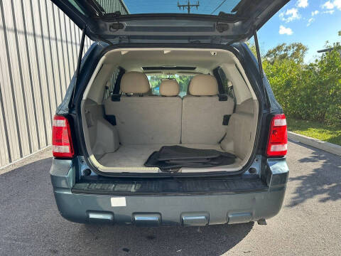 2011 Ford Escape XLT