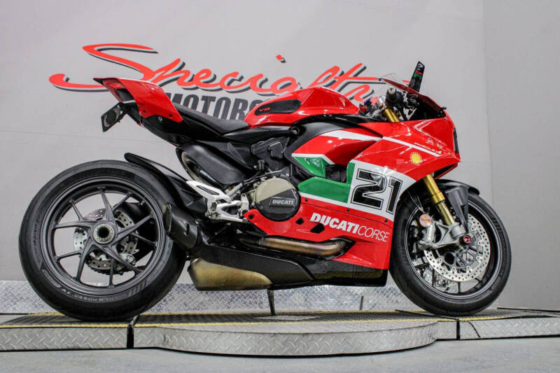 2023 Ducati Panigale V2