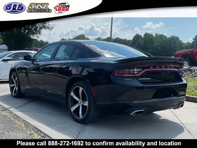 2017 Dodge Charger SE
