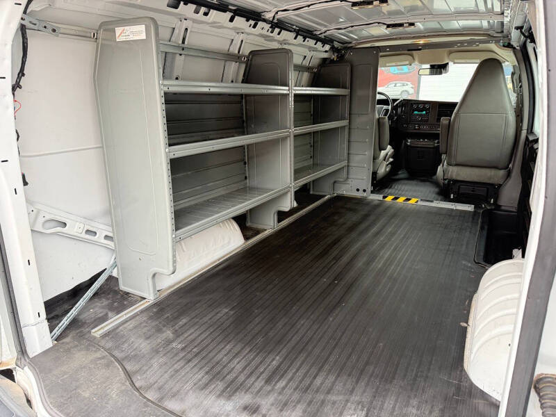 2020 Chevrolet Express 3500