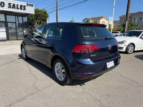 2016 Volkswagen Golf