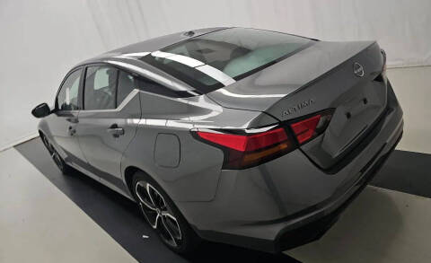 2023 Nissan Altima 2.5 SR