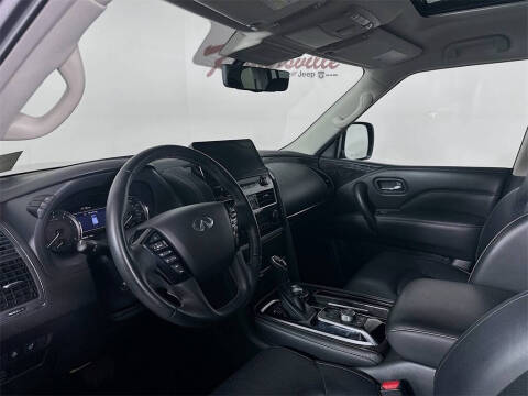 2024 Infiniti QX80 Luxe