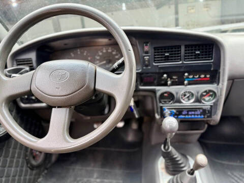 1996 Toyota Hilux