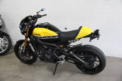 2016 Yamaha XSR900