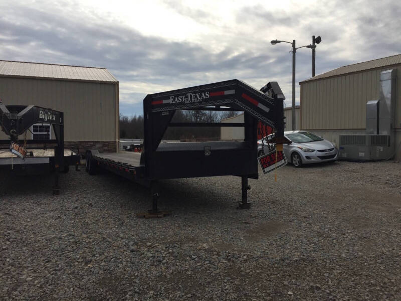 2022 LONG EAST TEXAS TRAILER