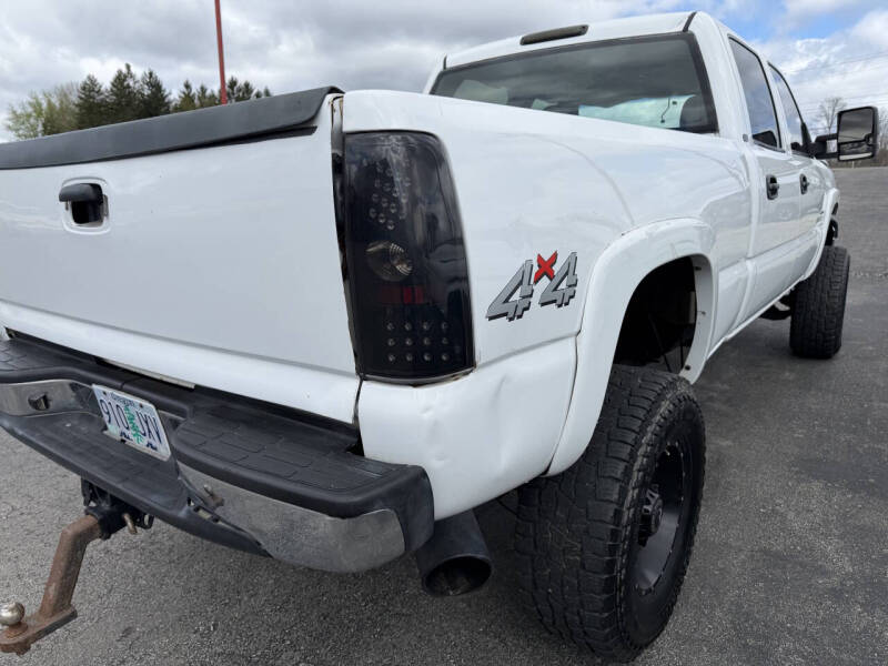 2004 Chevrolet Silverado 2500HD LT
