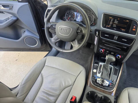 2016 Audi Q5 2.0T quattro Premium Plus