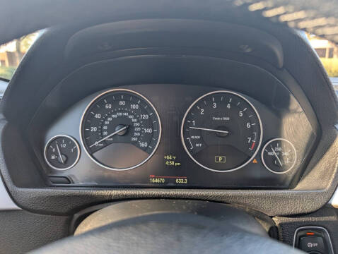 2012 BMW 3 Series 328i