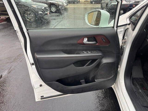 2020 Chrysler Pacifica Touring L Plus