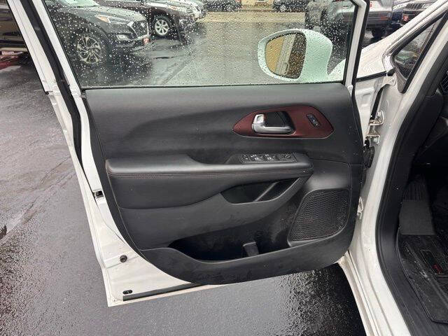 2020 Chrysler Pacifica Touring L Plus