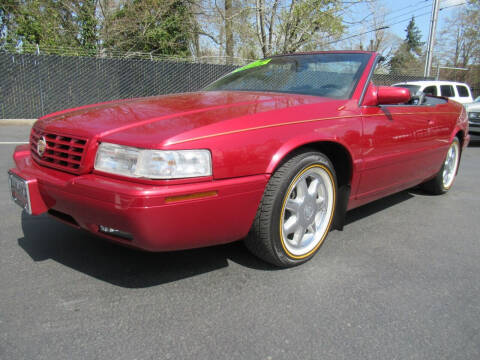 1999 Cadillac Eldorado for sale at LULAY'S CAR CONNECTION in Salem OR