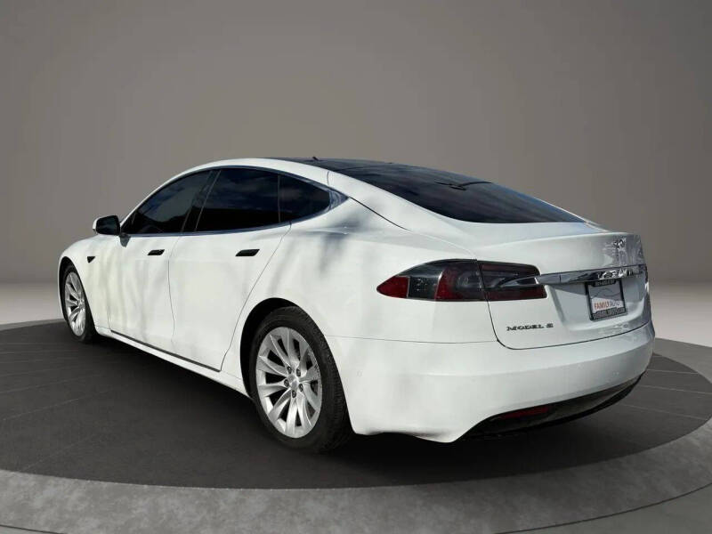 2016 Tesla Model S