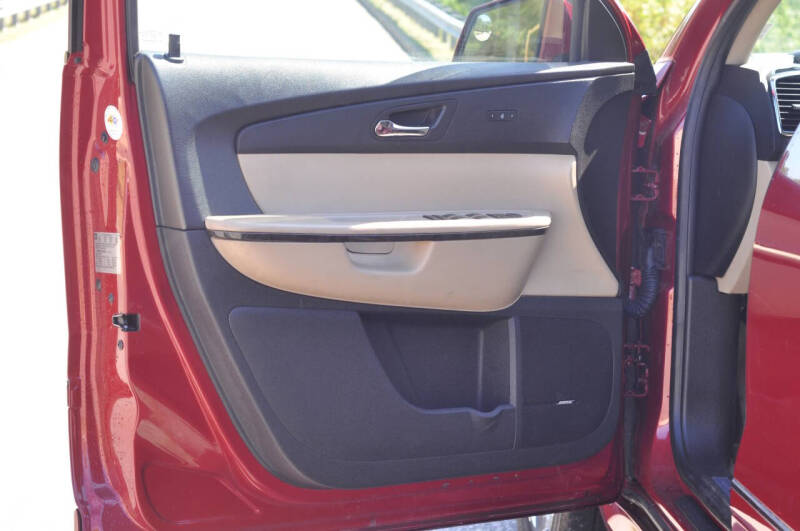 2012 GMC Acadia Denali